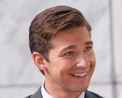 WHAT IS THE ZODIAC SIGN OF SHIA LABEOUF?